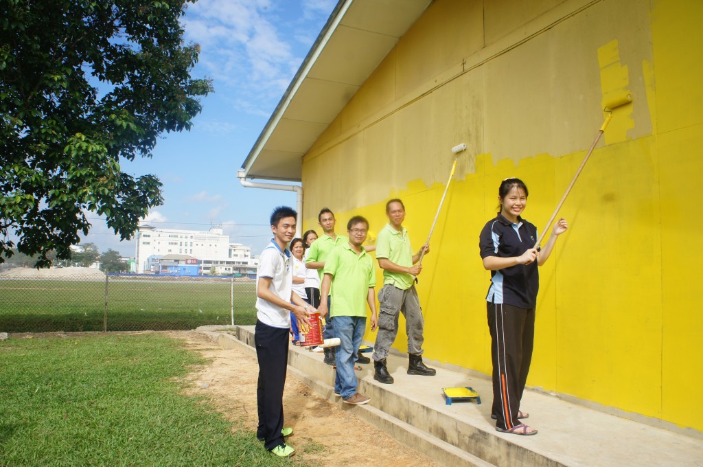 Volunteers from Trienekens worked towards beautifying the school, with the company also funding materials needed for the event.